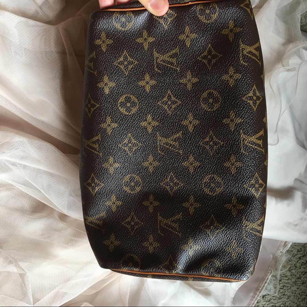 SOLD Louis Vuitton Speedy 25 - Picture 4 of 8